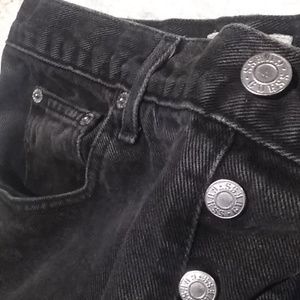 Mens Guess black wash button fly jeans 32